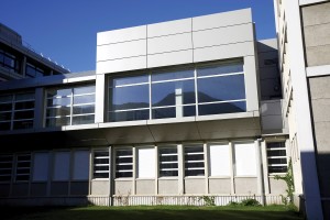 CNRS — Grenoble -  Détail de surélévation des bâtiments