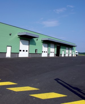 GDF & GRT Gaz —St-Clair/Epte -  Bâtiment garages / ateliers / magasins