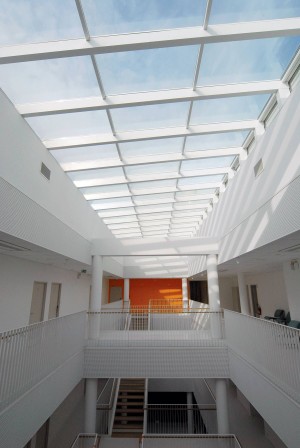 Institut Laue-Langevin -  Vue sur l’atrium