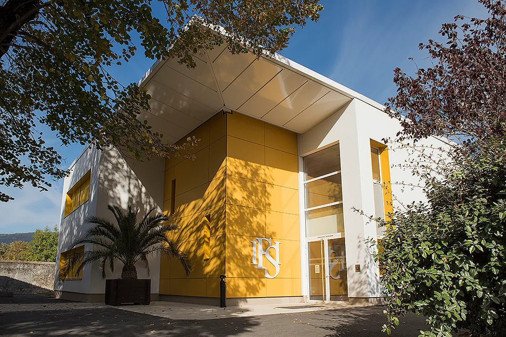 IFSI - Entrée du bâtiment
