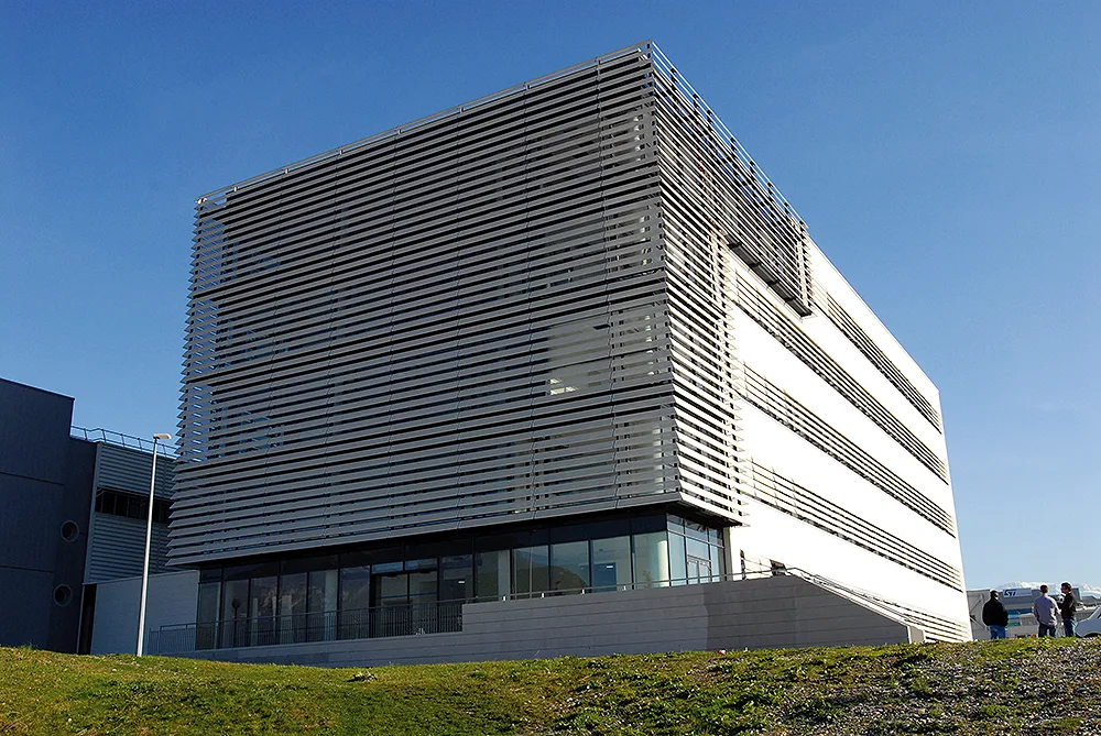 Institut Laue-langevin (ILL)